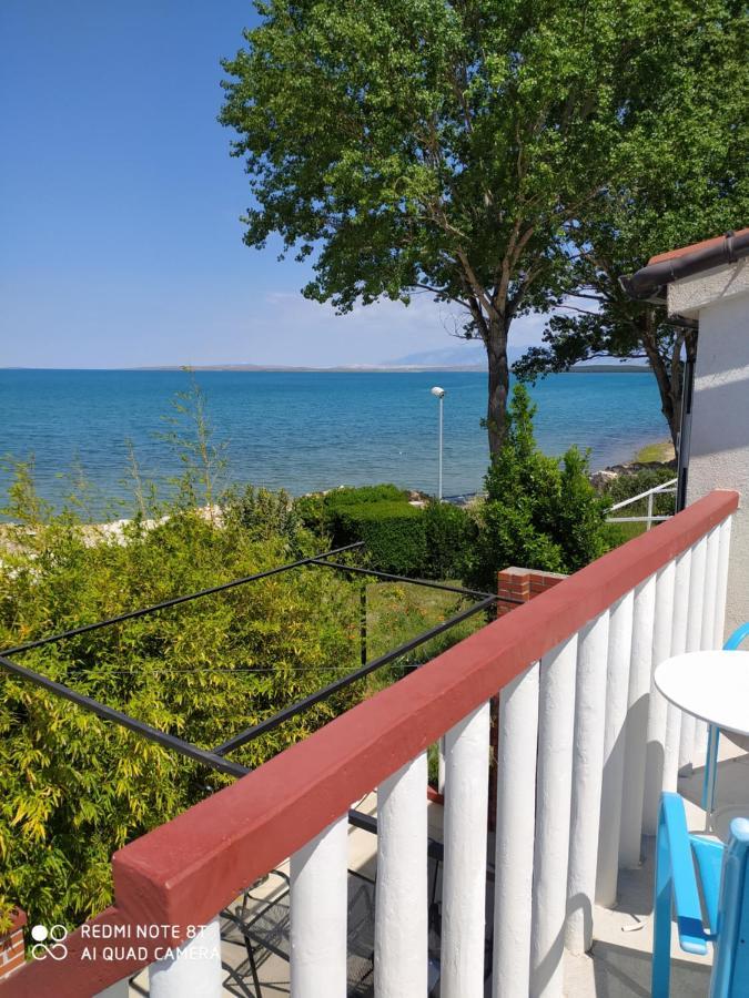 Apartman Joy Nin Buitenkant foto