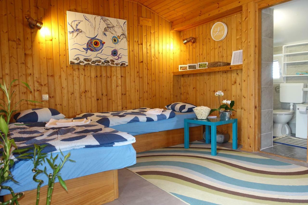 Apartman Joy Nin Buitenkant foto