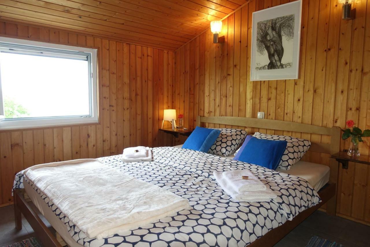 Apartman Joy Nin Buitenkant foto