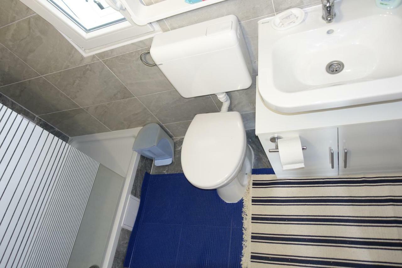 Apartman Joy Nin Buitenkant foto