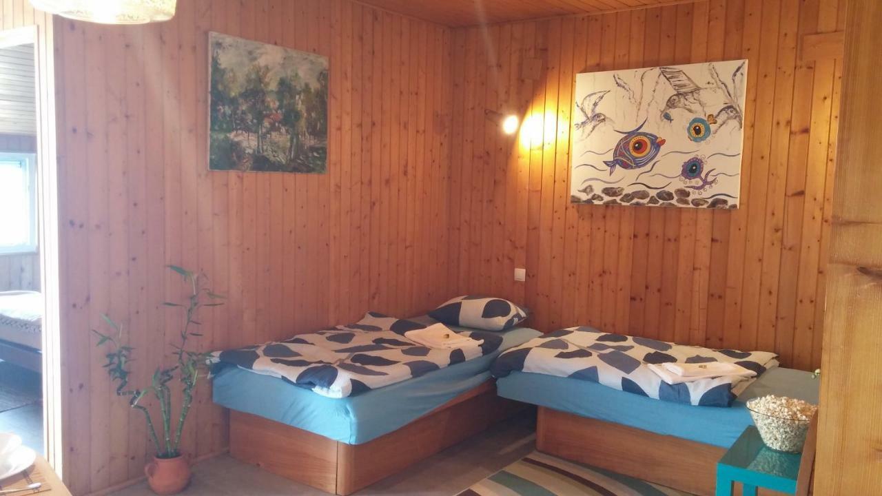 Apartman Joy Nin Buitenkant foto