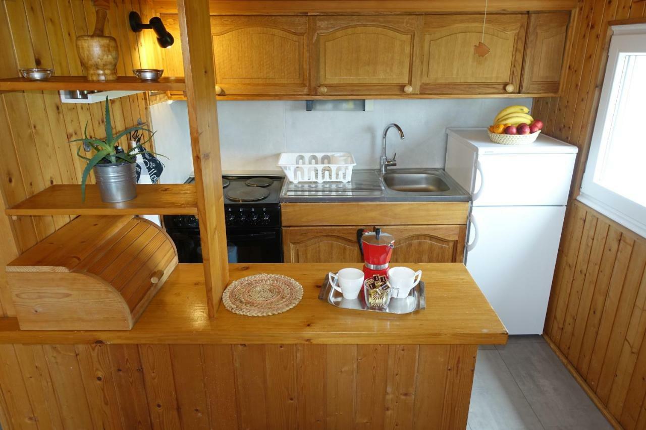 Apartman Joy Nin Buitenkant foto